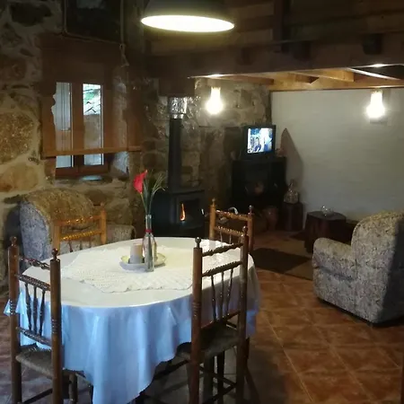 Quinta Do Pe Longo - Serra Da Estrela Cortes do Meio