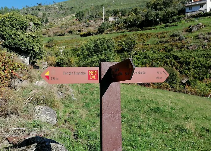 Quinta Do Pé Longo - Serra Da Estrela * Cortes do Meio